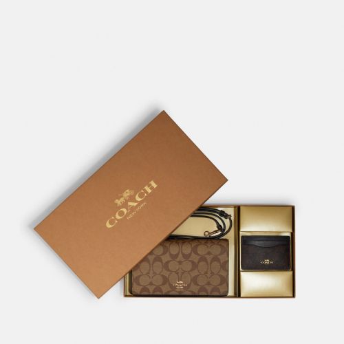 بوكس هدايا كوتش كروس بدي مع حامل بطاقات