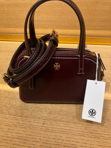 شنطة توري بورش مميزة عنابي فوري