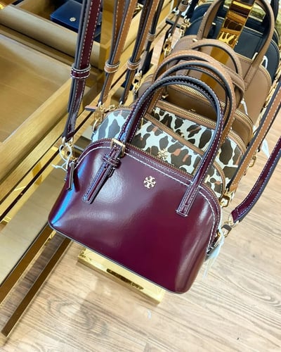 شنطة توري بورش مميزة عنابي فوري