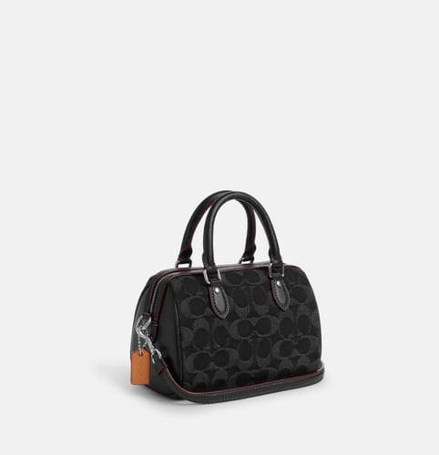 كوتش ميني روان لوقو اسود قماش