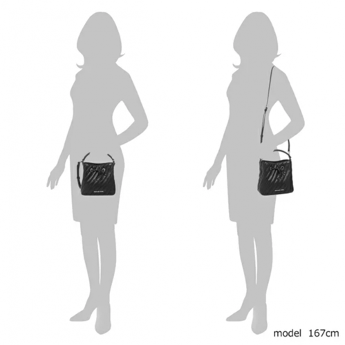 ميني بوكيت سيري من مايكل كورس اسود وفضي