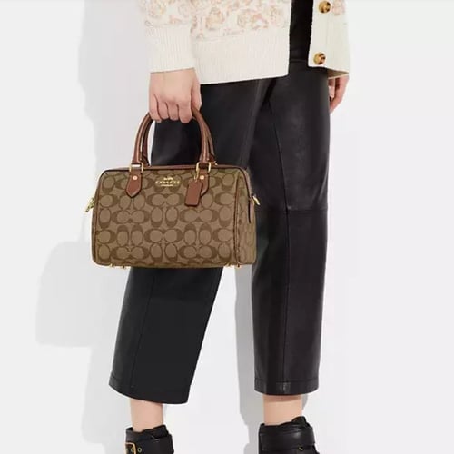 شنطة كوتش روان بقبضه يد