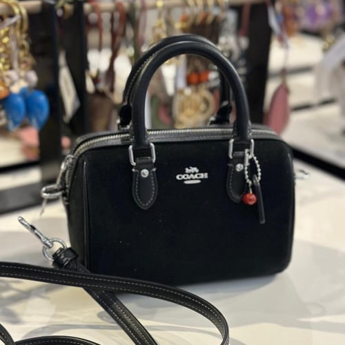 Mini Rawan Coach ميني روان كوتش مع ميدالية كرز