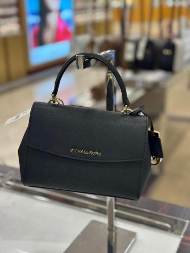 شنطه مايكل كورس ميني اسود