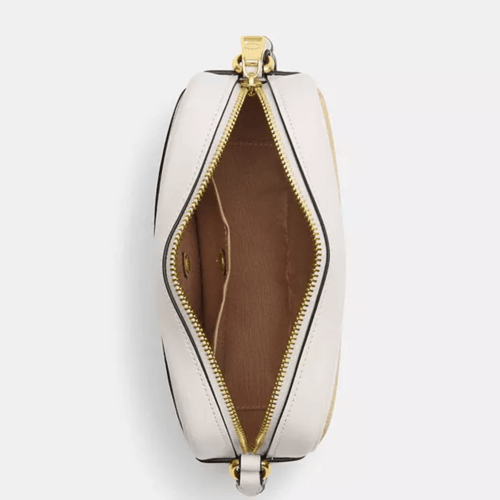 كوتش كروس بدي بسحاب ابيضّ وقلب وردي