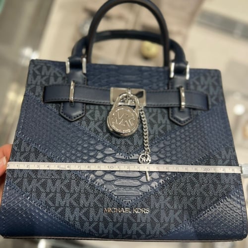 مايكل كورس حجم وسط اسود