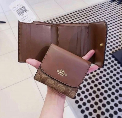 محفظه كوتش كلاسك