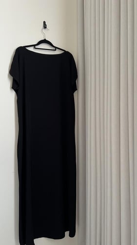 فستان تحت العباية نص كم