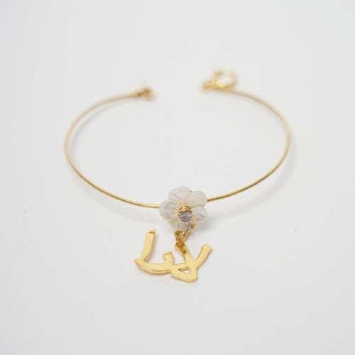 اسواره اسم لانا على صدف وردة بفص زركون