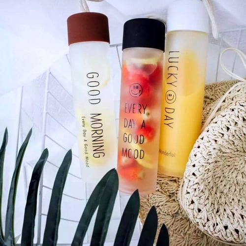 زجاجة مشروبات Lucky Day بغطاء أحمر