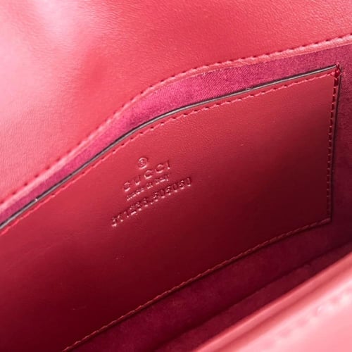 شنطة كتف متوسطة الحجم من جي جي مارمونت