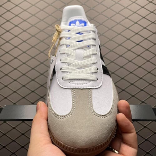 سنيكرز أديداس سامبا ديكون - جلد أبيض كلاسيكي