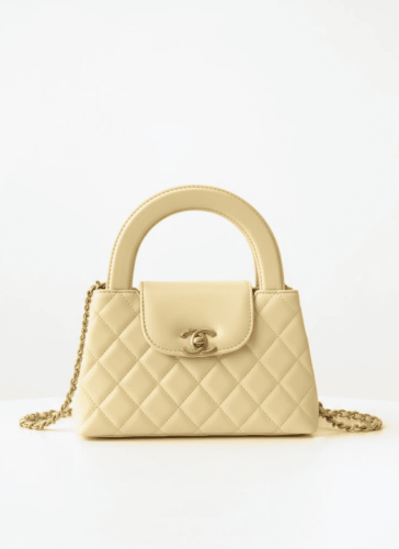 شنطة شانيل من جلد عجل صغيرة