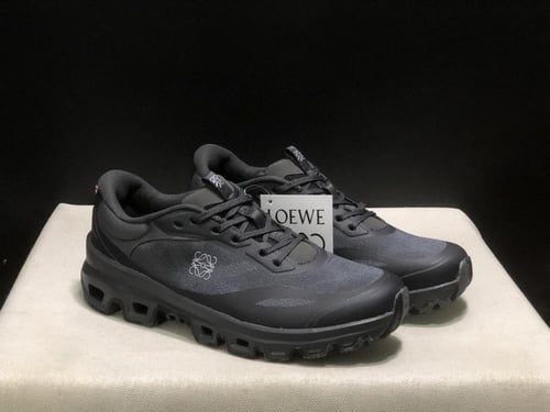 حذاء من لويفي – رياضي