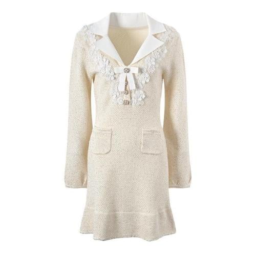 فستان دانتيل من سيلف بورتيه قصير - ابيض