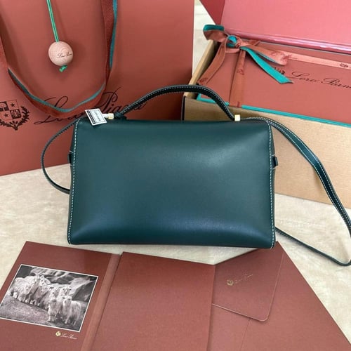شنطة نسائية لورو بيانا -Loro Piana Extra Bag L27
