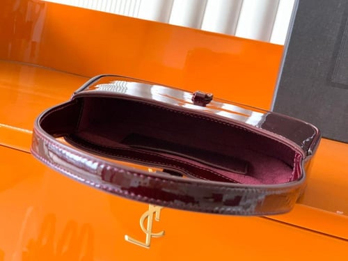 حقيبة هوبو لو 5 ايه 7 ميني - جلد لامع أحمر