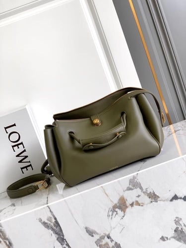 شنطه الباكيت رومي من لويفي