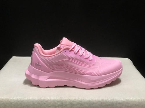 حذاء ALO الرياضي – خفة وراحة