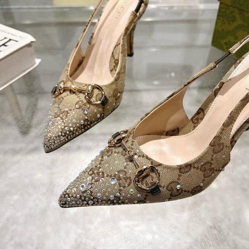 كعب عالي 8.5 سم مفتوح من الخلف مع شريط مطاطي