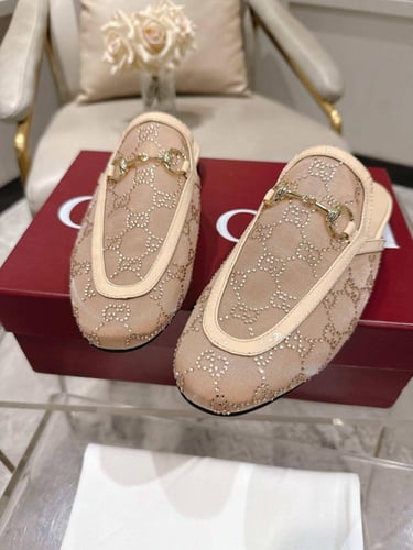 غوتشي حذاء برينستاون جي جي - للنساء