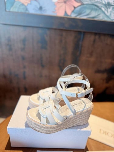 حذاء إسبادريل على شكل صندل