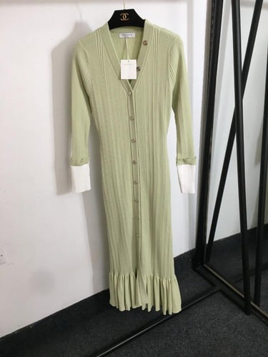 فستان نسائي ساندرُو محبوك - ماكسي