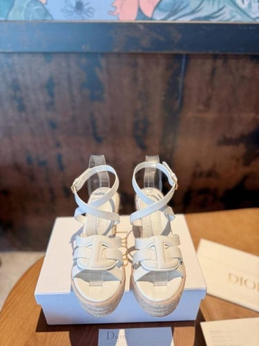 حذاء إسبادريل على شكل صندل