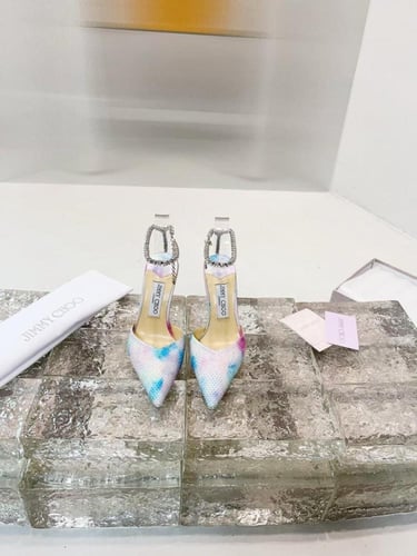 كعب جيمي تشو سايدا المرصع بالكريستال