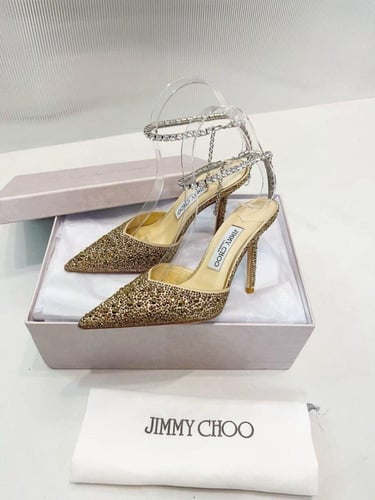 كعب جيمي تشو سايدا المرصع بالكريستال