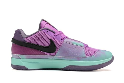 حذاء نايكي 1– الكلاسيكي السلس