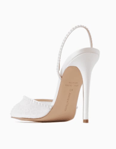 كعب كاتي بسير خلفي من أندريا وازن