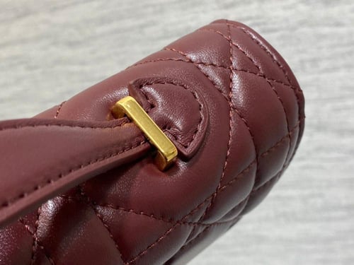 شنطة ديور ميس كارو بمقبض علوي - Dior