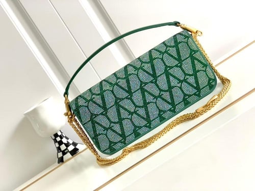 شنطة يد من فلانتينو - مرصعه بأحجار الراين