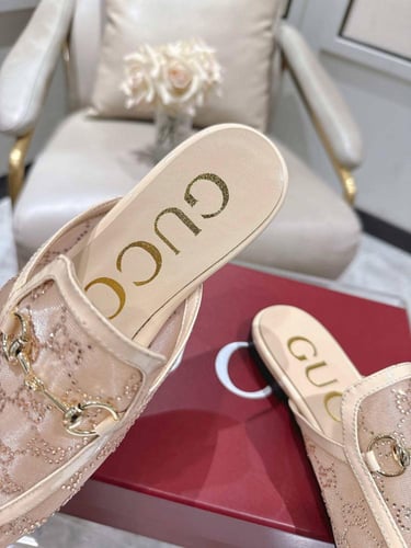 غوتشي حذاء برينستاون جي جي - للنساء