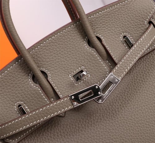 شنطه هيرميس بيركين 25 بلون إيتوب وجلد توغو بحلية ب...