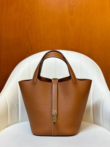 حقيبة هيرميس بيكوتين لوك 18