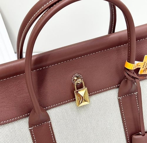 شنطة نول L32 من لوروبيانا