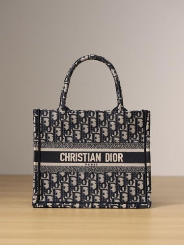 حقيبة ديور بوك توت الصغيرة - Dior
