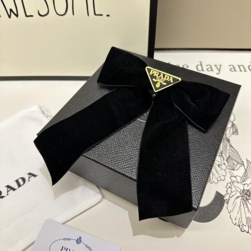 اكسسوار شعر برادا تصميم أنيق بلون كلاسيكي