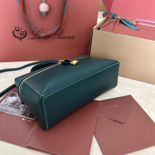 شنطة نسائية لورو بيانا -Loro Piana Extra Bag L27