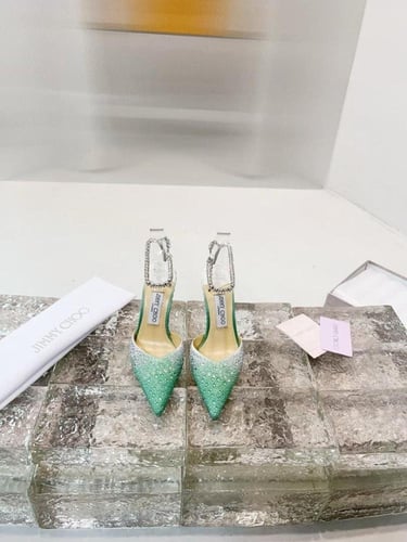 كعب جيمي تشو سايدا المرصع بالكريستال