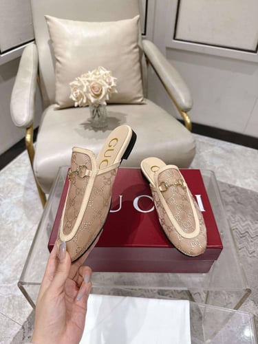 غوتشي حذاء برينستاون جي جي - للنساء