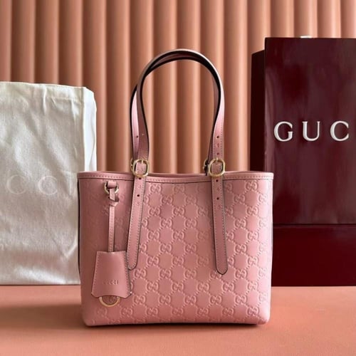 شنطة غوتشي إمبلم الراقيه و الفاخرة