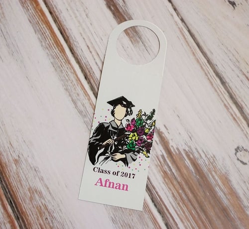 تعليقة للمشروبات - Girl