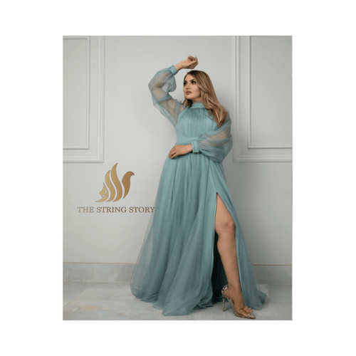 فستان أخضر ناعم