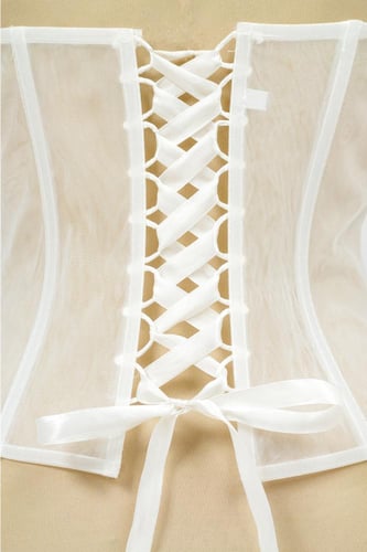 كورسية أبيض شبك قصير