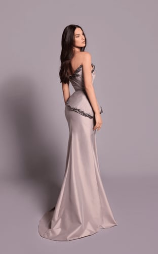 فستان Carisa الفاخر من تصميم طارق ايديس – فستان سه...