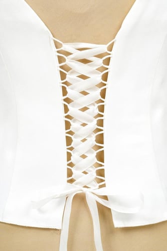 كورسية أبيض طويل