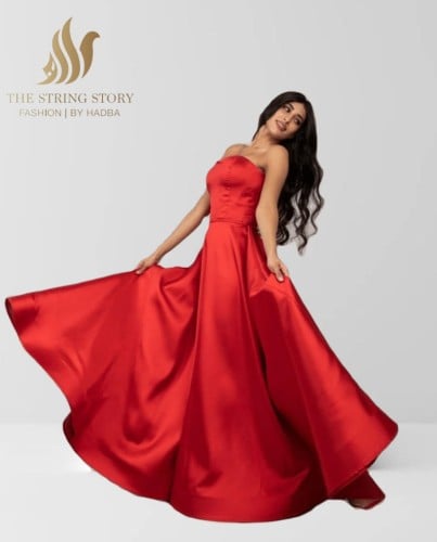 فستان احمر ناعم